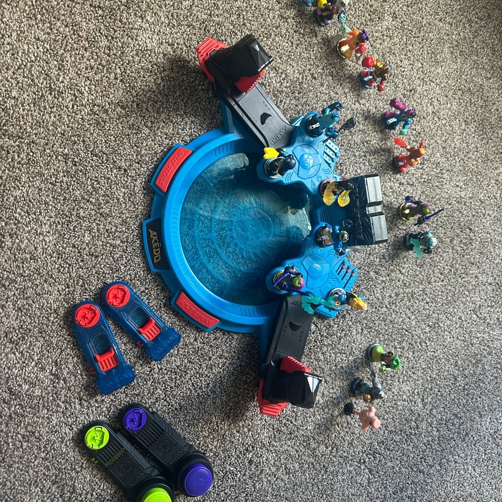 Aledo Battle Arena Playset with Figures
